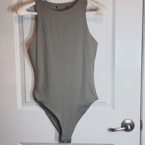 Pale Olive Bodysuit Size S - Picture 1 of 4